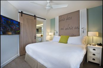 Beach House Suites