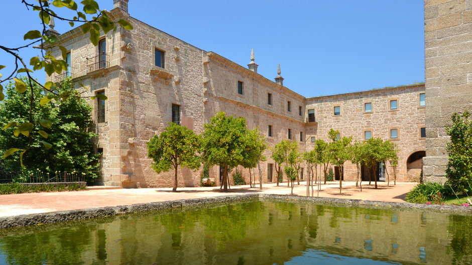 Pousada Amares/Hotel Santa Maria Bouro Exterior