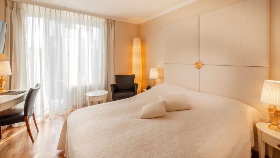 Hotel des Balances Room