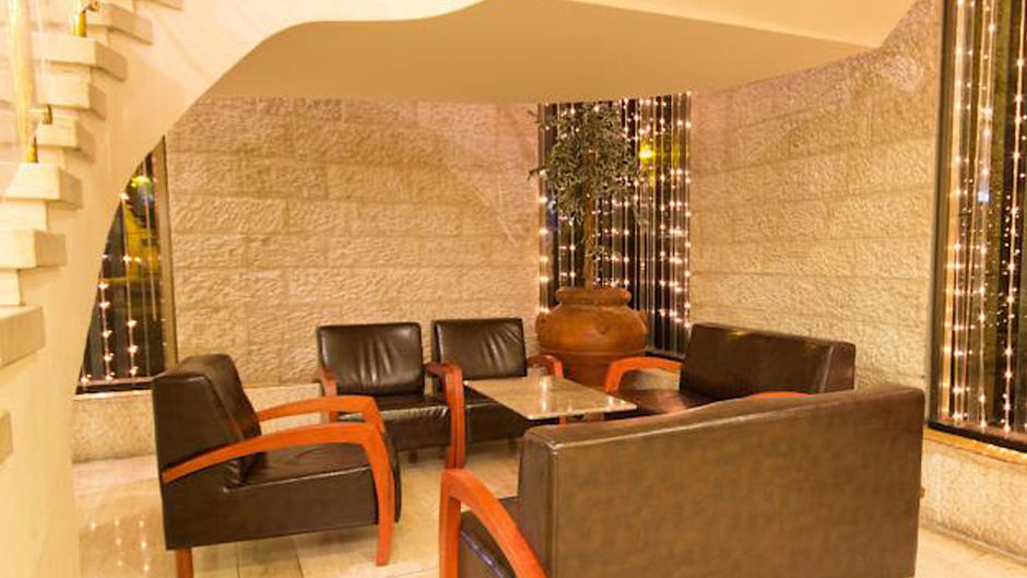 The Royal Wing Hotel Lobby