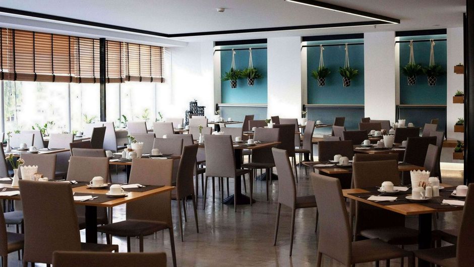 Astoria Capsis Restaurant