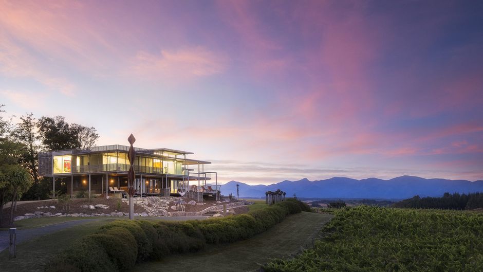 Mahana Villa Exterior