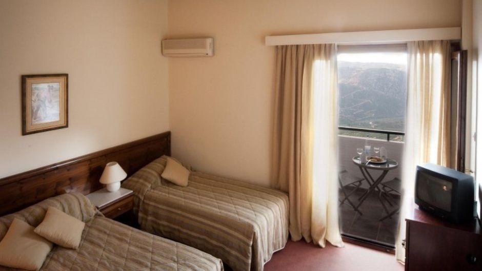 Domotel Anemolia Room
