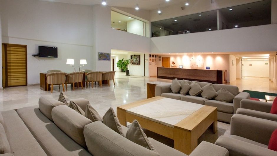 Gamma Plaza Ixtapa Lobby