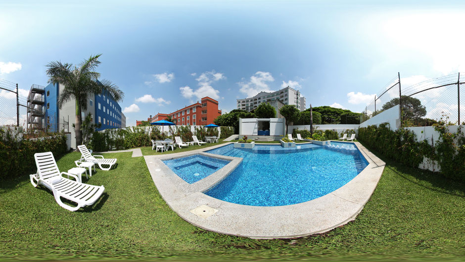 One Cuernavaca Pool