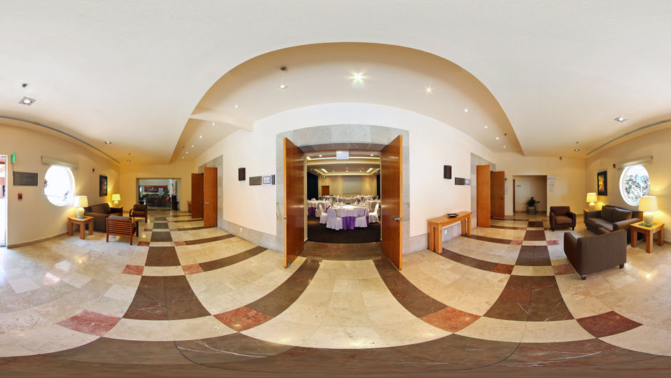 Fiesta Inn Cuernavaca Lobby