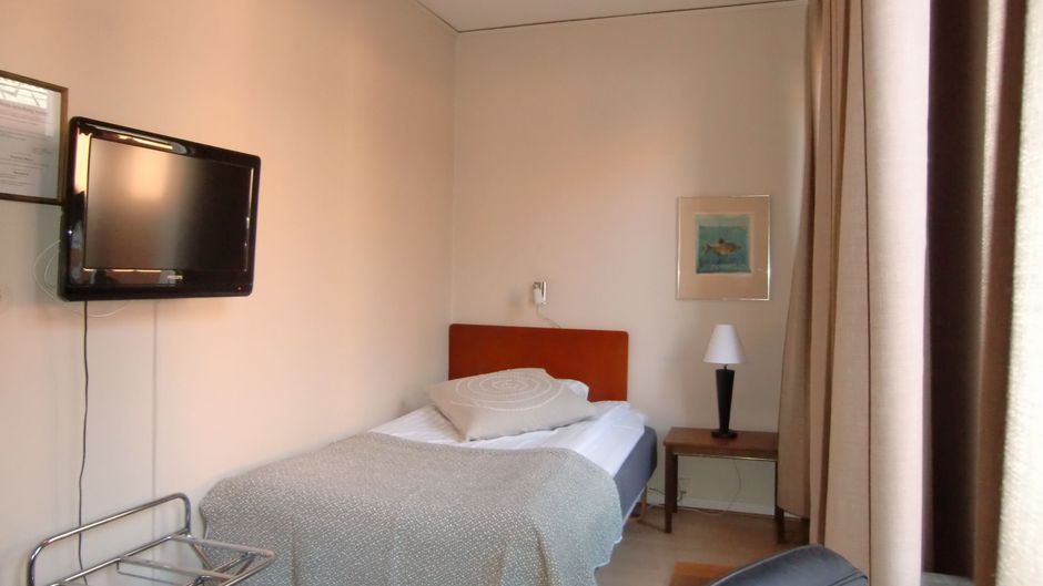 Duxiana Hotel Room