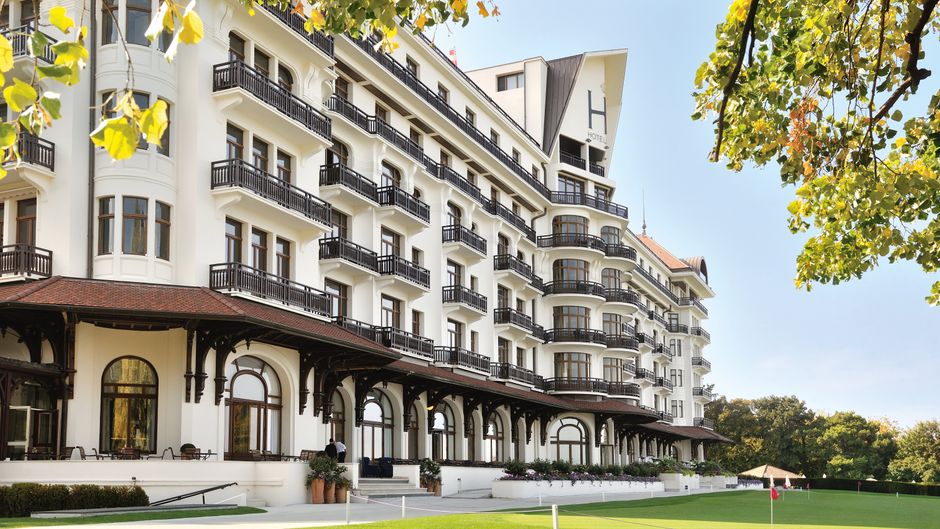 Hotel Royal-Evian Resort Exterior