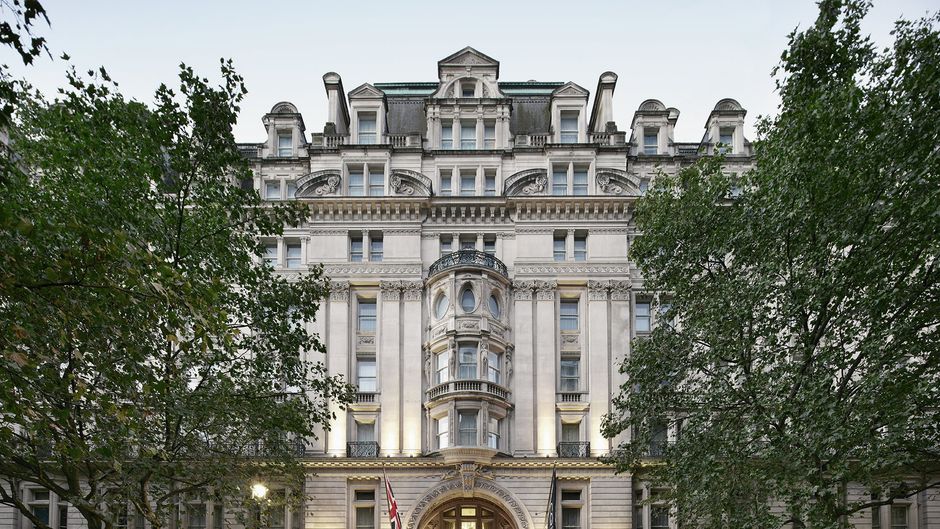 The Grand at Trafalgar Square Hotel Exterior