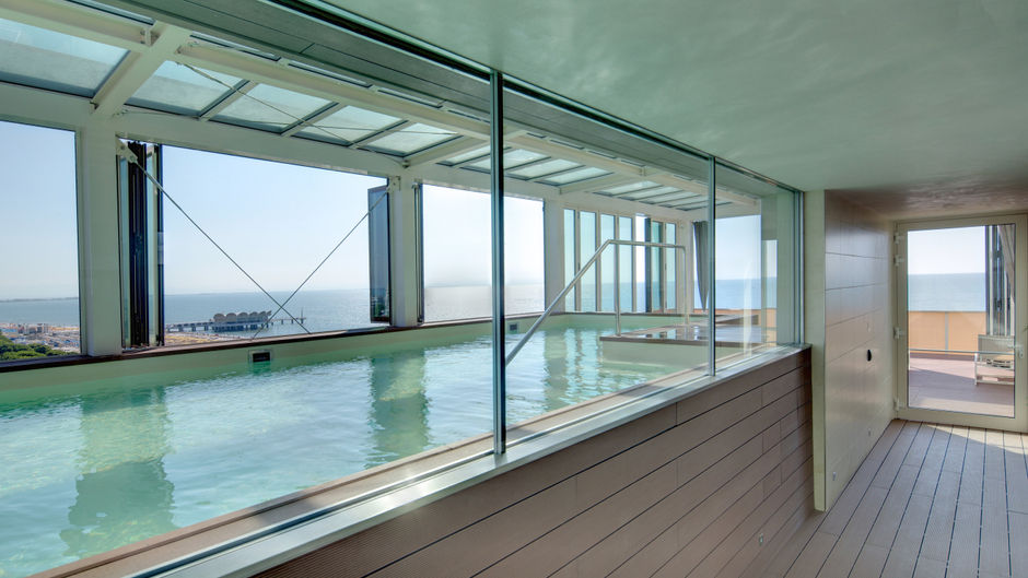 Europa Hotel Pool