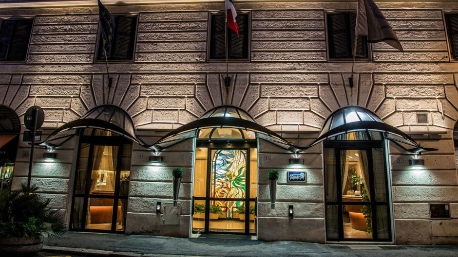 Hotel Windrose Exterior
