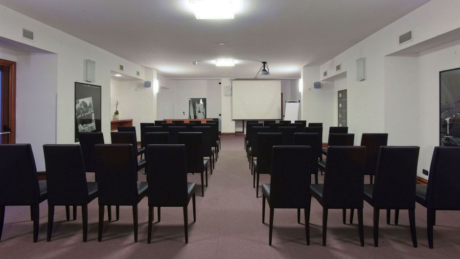 Grand Hotel Tiberio Meeting