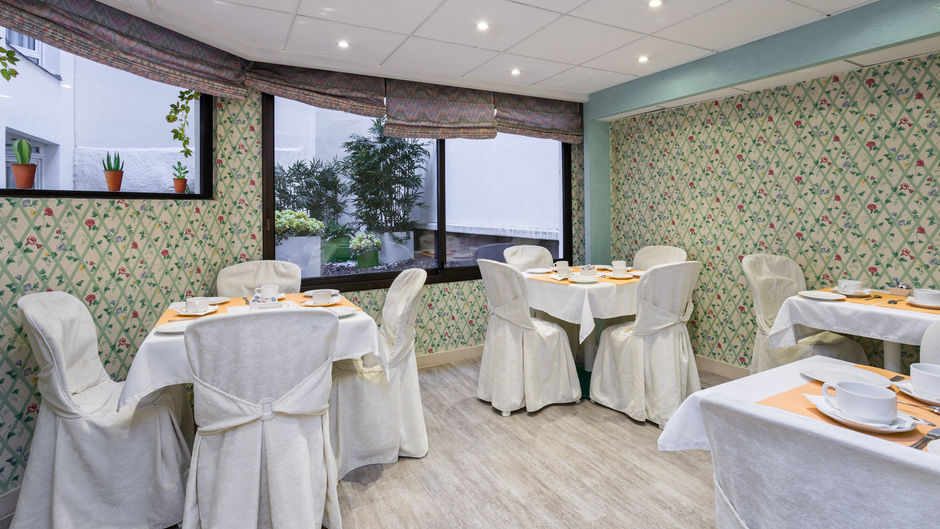 Fertel Etoile Hotel Restaurant