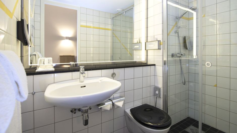 Thon Hotel Bergen Airport Room
