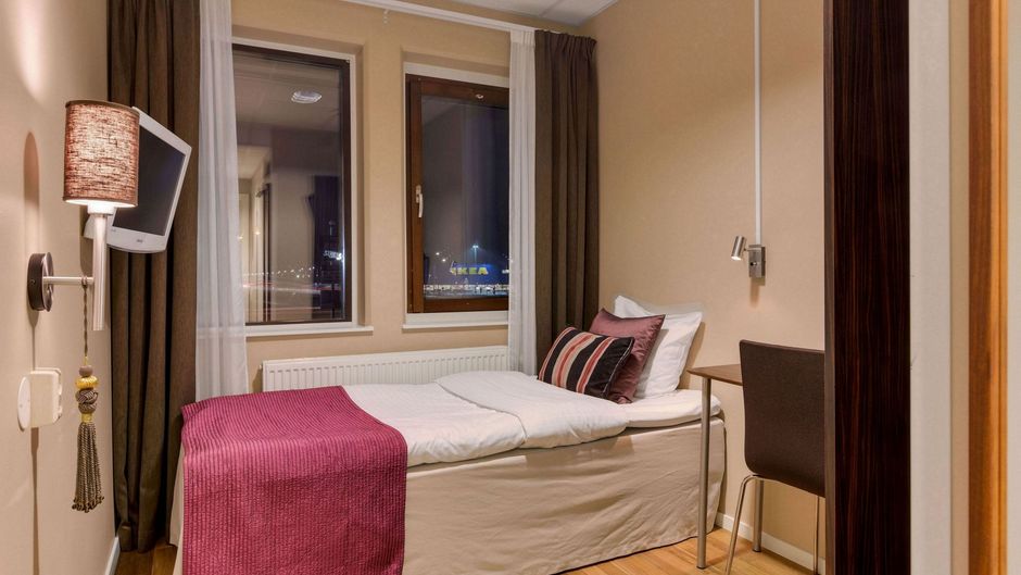 Fyrislund Hotel Room
