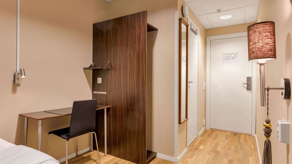 Fyrislund Hotel Room