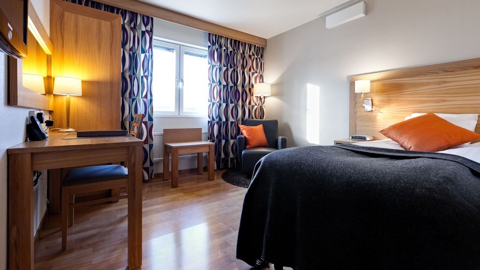 Aurum Hotel Room