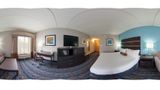 <b>Holiday Inn Express & Suites Room</b>. Virtual Tours powered by <a href="https://www.leonardoworldwide.com/" title="Leonardo Worldwide" target="_blank">Leonardo</a>.