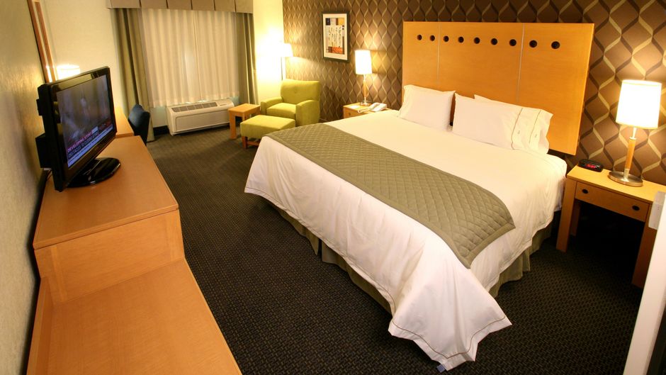 Holiday Inn Express Monterrey Aeropuerto Room