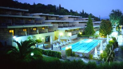 Garden Hotel