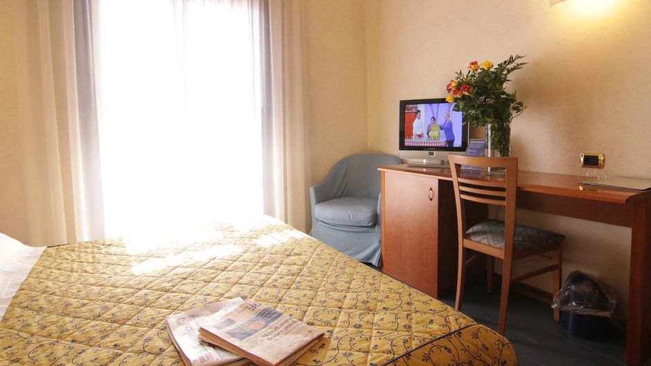 Garden Hotel Room