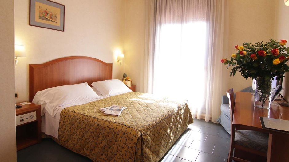Garden Hotel Room