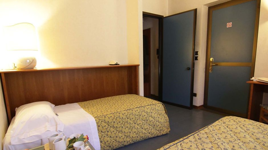 Garden Hotel Room