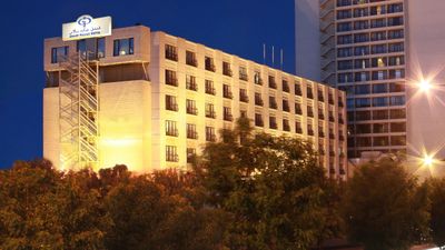 Grand Palace Hotel