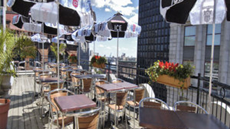 Le Place d'Armes Hotel & Suites Restaurant