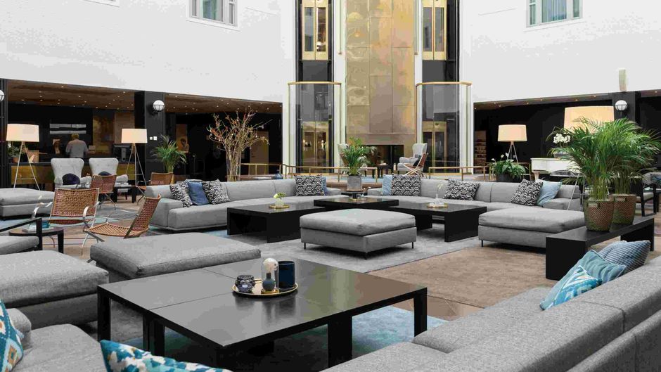Elite Hotel Marina Plaza Lobby