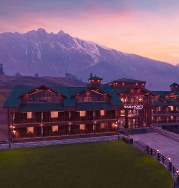 Four Points by Sheraton Sonmarg Resort