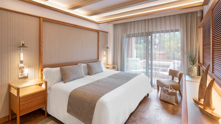 Salles Hotel & SPA Cala del Pi Room