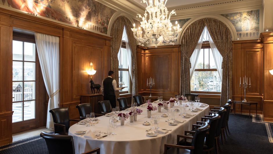 Bellevue Palace Meeting