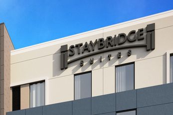 Staybridge Suites Oxnard-River Ridge