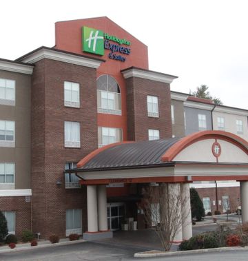 Holiday Inn Express Suites Wytheville