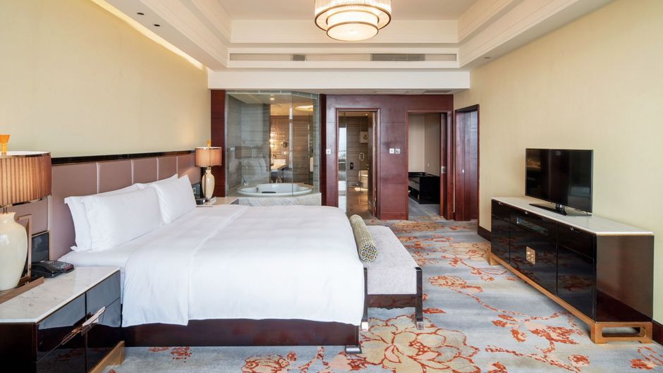 InterContinental Heilong Lake Suite