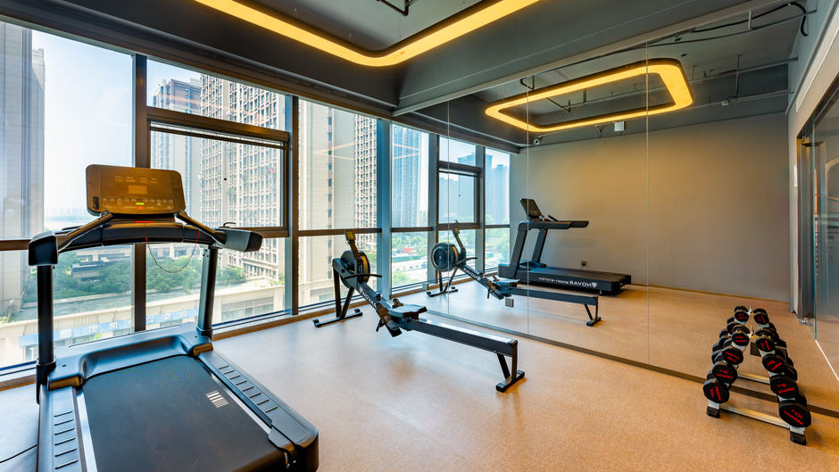 Holiday Inn Exp Riverside Health Club