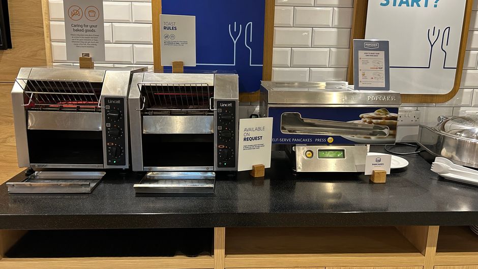 Holiday Inn Express Swindon City Centre Restaurant