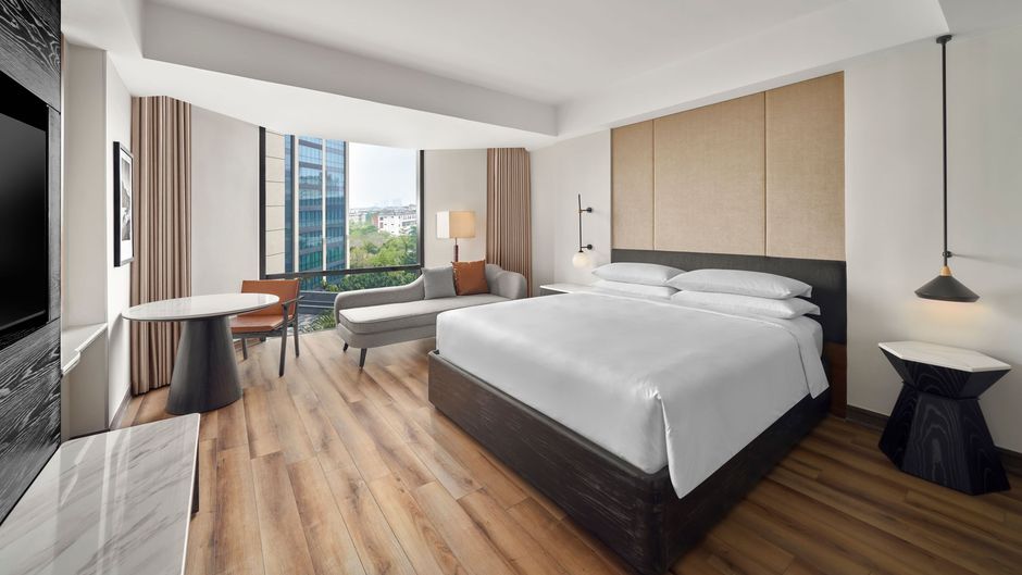Sheraton Hanoi West Pool