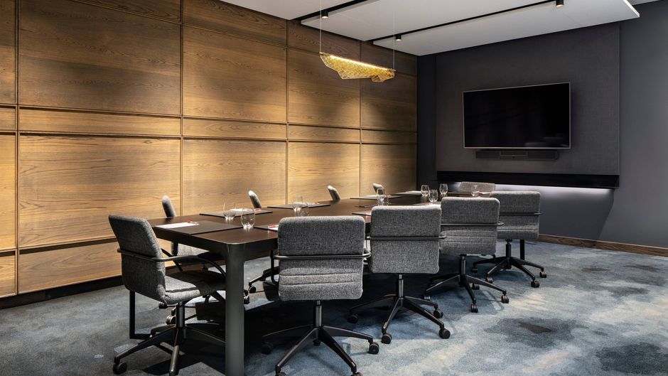 Marriott Executive Apts Melrose Arch Meeting