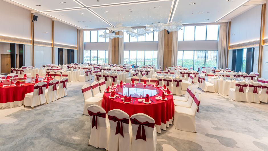 Holiday Inn Xiangshan Damu Bay Ballroom