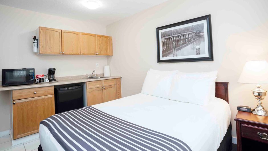 Sandman Inn Princeton Room