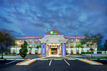 Holiday Inn Express & Suites Sebring