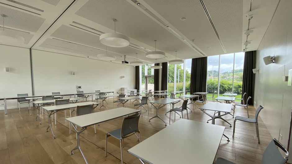 Modern Times Hotel, Vevey Meeting