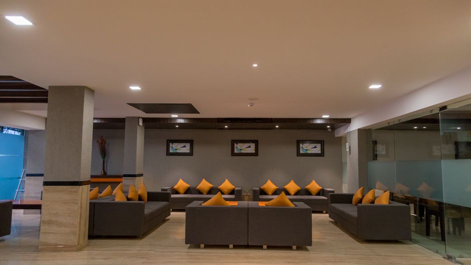 Ginger Ahmedabad, Vastrapur Lobby