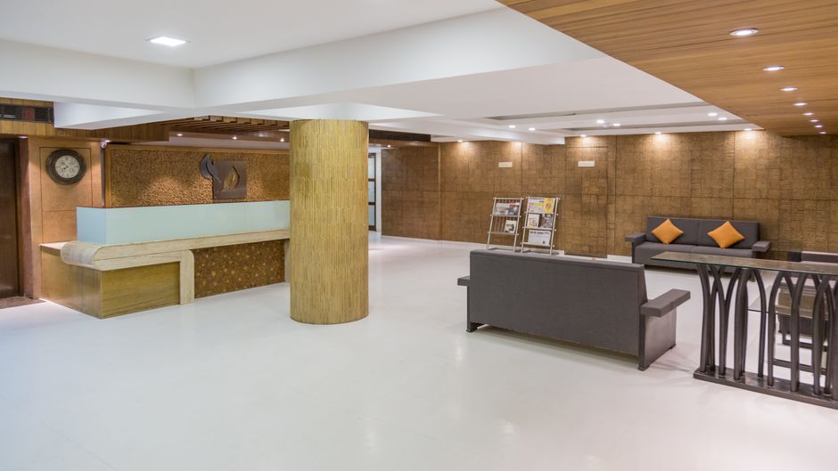 Ginger Ahmedabad, Vastrapur Lobby