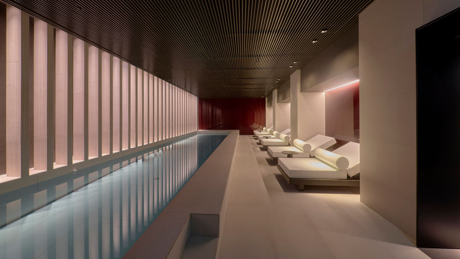 Kozmo Hotel Budapest Pool