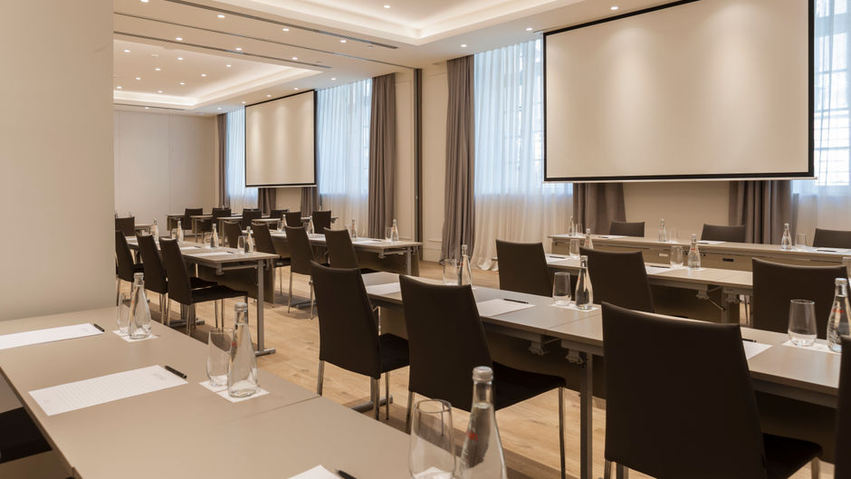 Kozmo Hotel Budapest Meeting