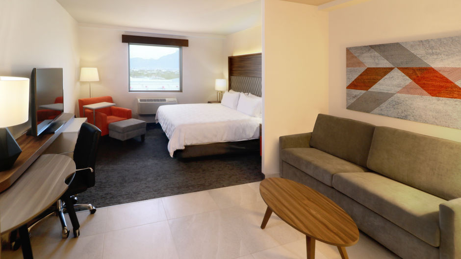 Holiday Inn & Suites Monterrey Apodaca Suite
