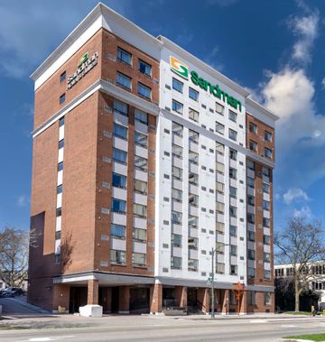 Sandman Hotel & Suites London Downtown
